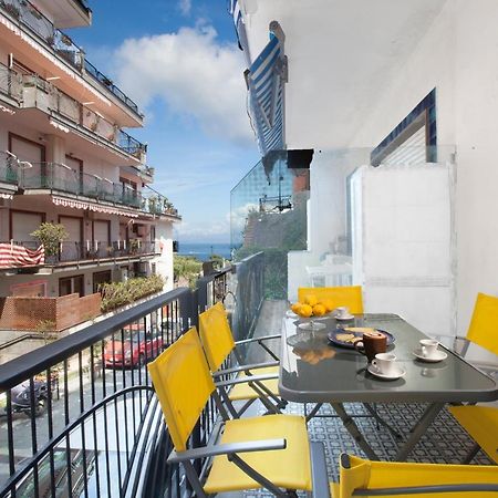 Yourhome - Mimosa Home Apartment ซอร์เรนโต ภายนอก รูปภาพ