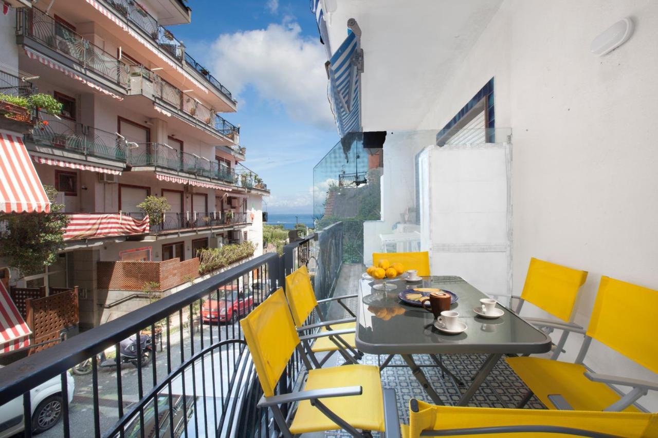 Yourhome - Mimosa Home Apartment ซอร์เรนโต ภายนอก รูปภาพ