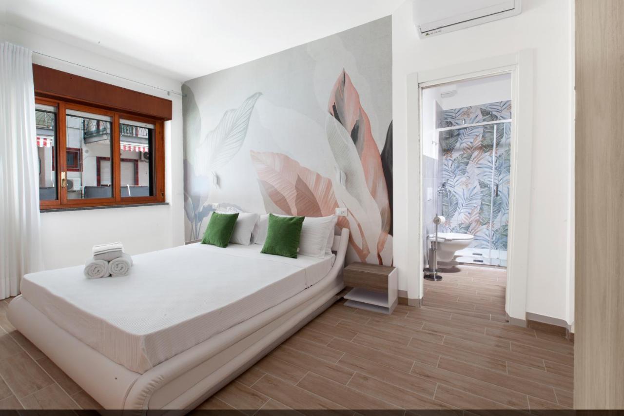 Yourhome - Mimosa Home Apartment ซอร์เรนโต ภายนอก รูปภาพ
